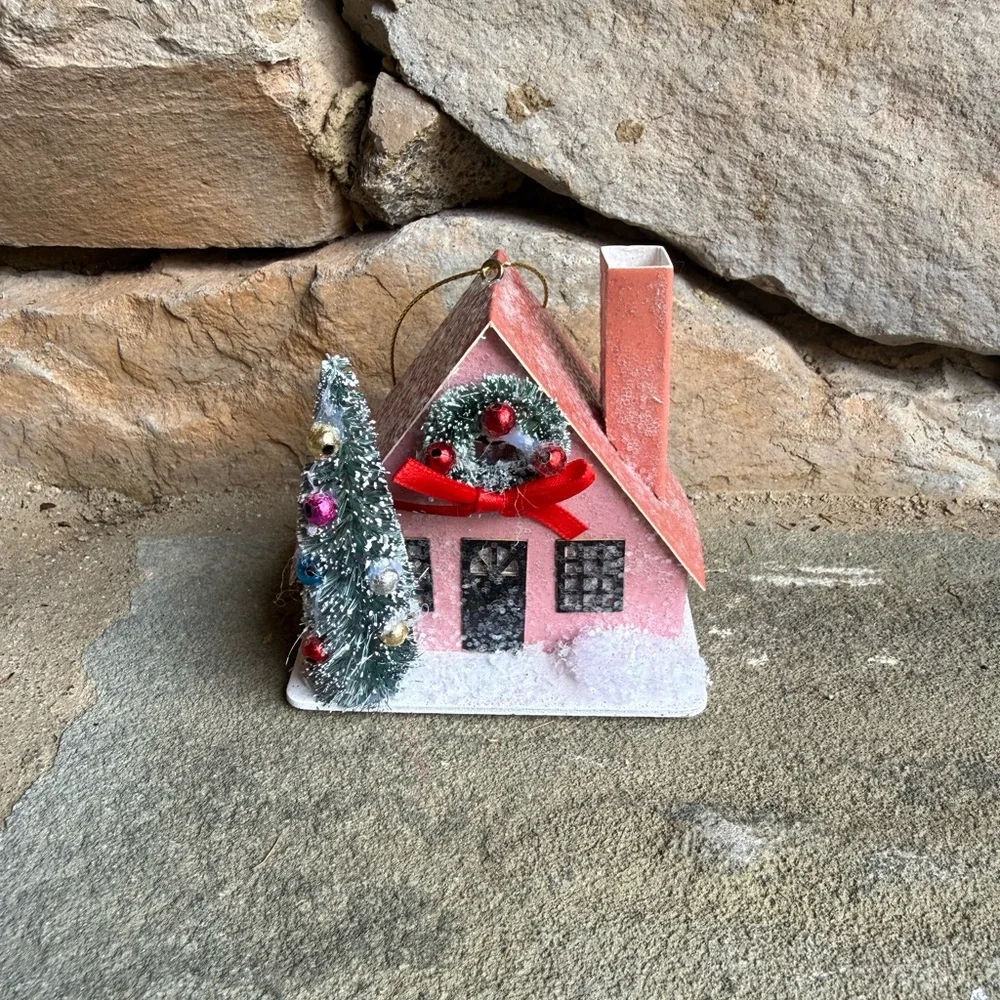 New🌟Christmas Cottage Light-Up Ornament